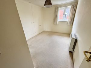 Bedroom- click for photo gallery